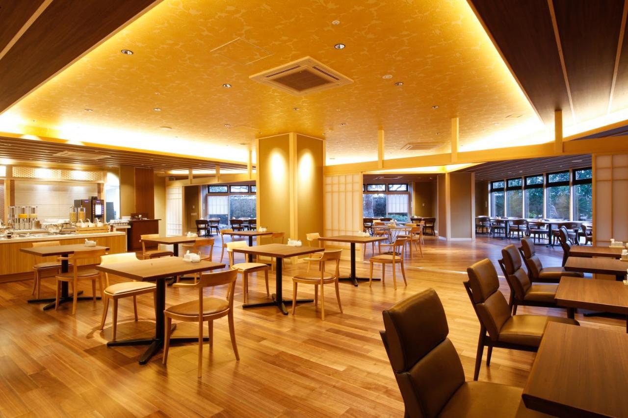 The Shiroyama Terrace Tsuyama Villa Экстерьер фото