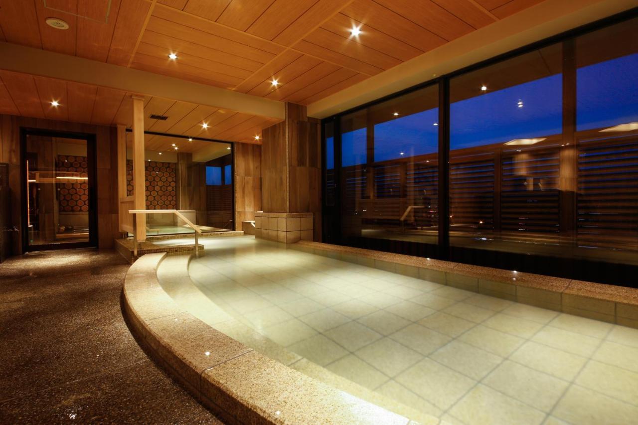 The Shiroyama Terrace Tsuyama Villa Экстерьер фото