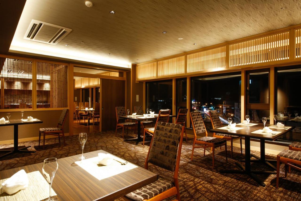 The Shiroyama Terrace Tsuyama Villa Экстерьер фото
