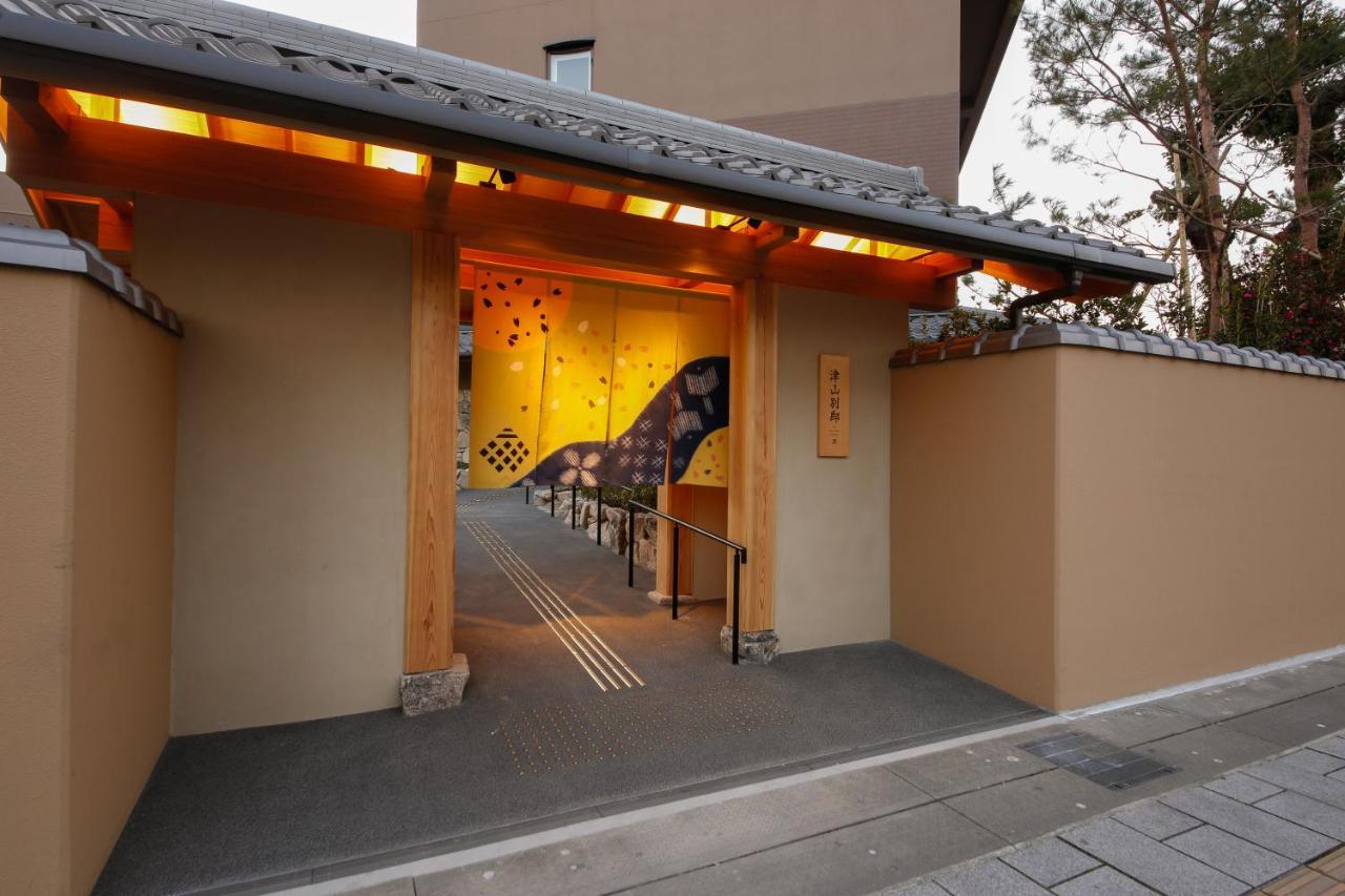 The Shiroyama Terrace Tsuyama Villa Экстерьер фото