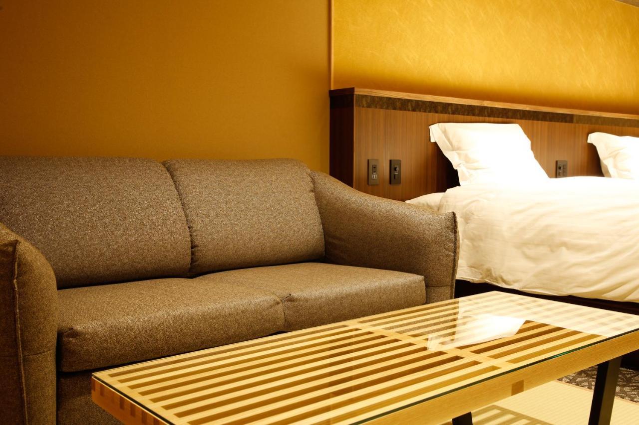 The Shiroyama Terrace Tsuyama Villa Экстерьер фото
