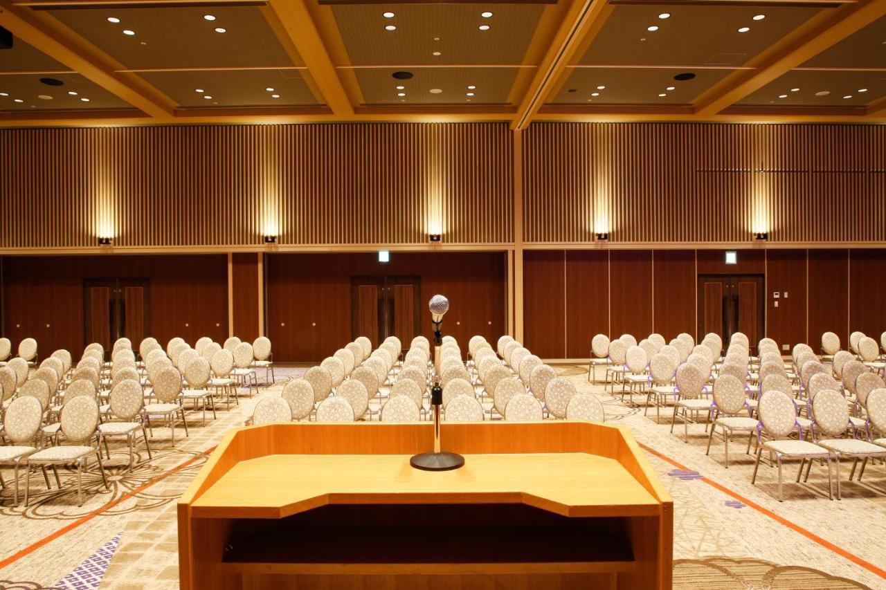 The Shiroyama Terrace Tsuyama Villa Экстерьер фото